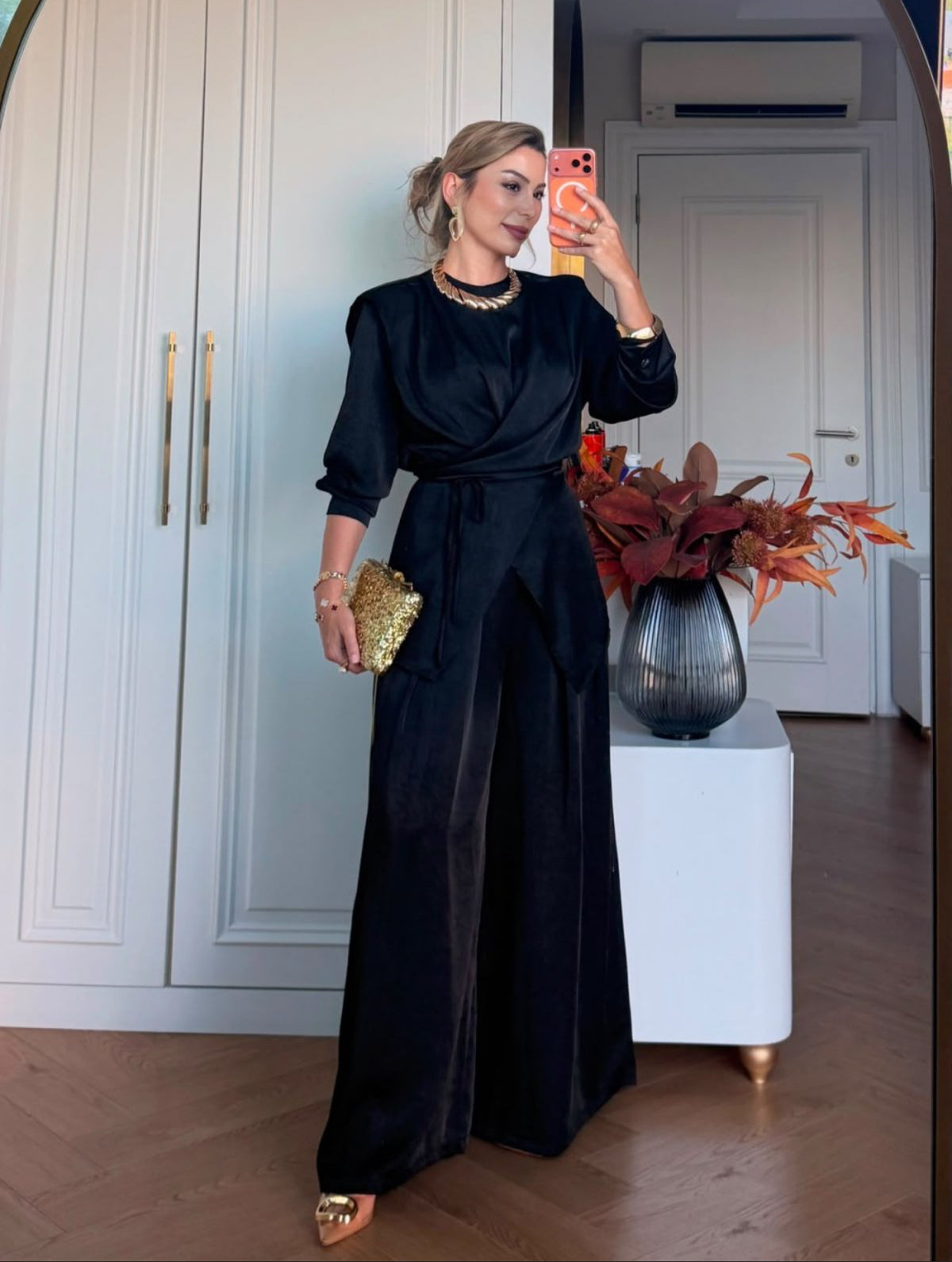 Ensemble fluide noir