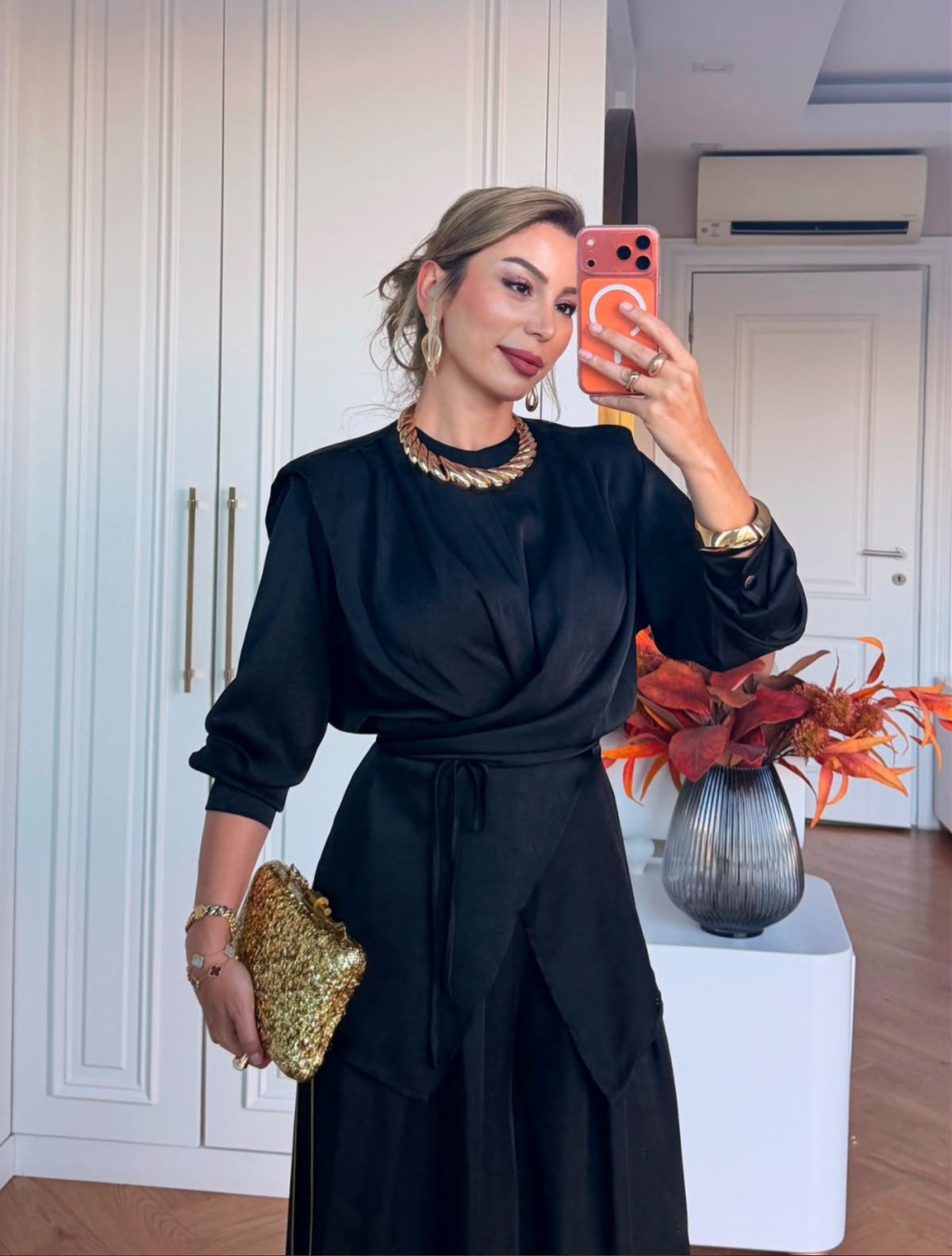 Ensemble fluide noir