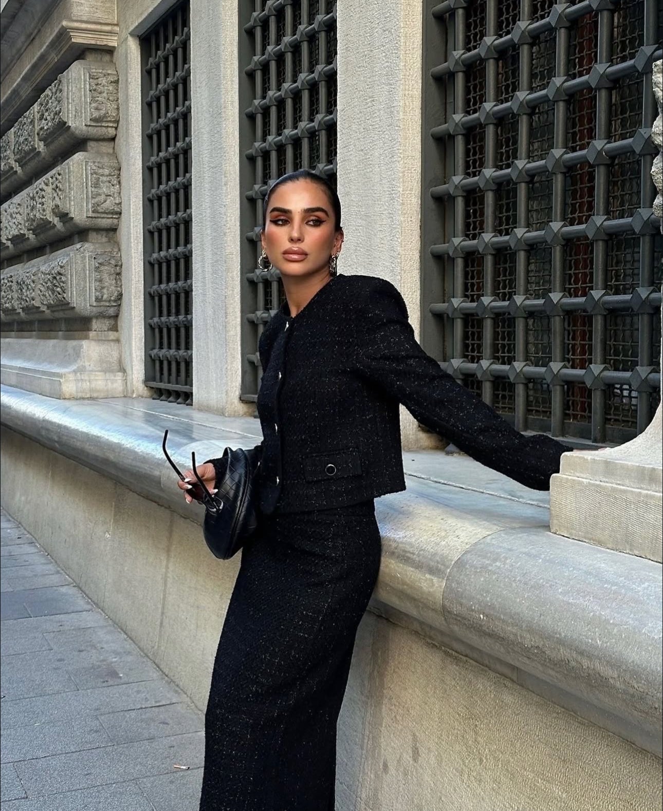Ensemble tailleur jupe noir – robe élégante | DA DRESSES