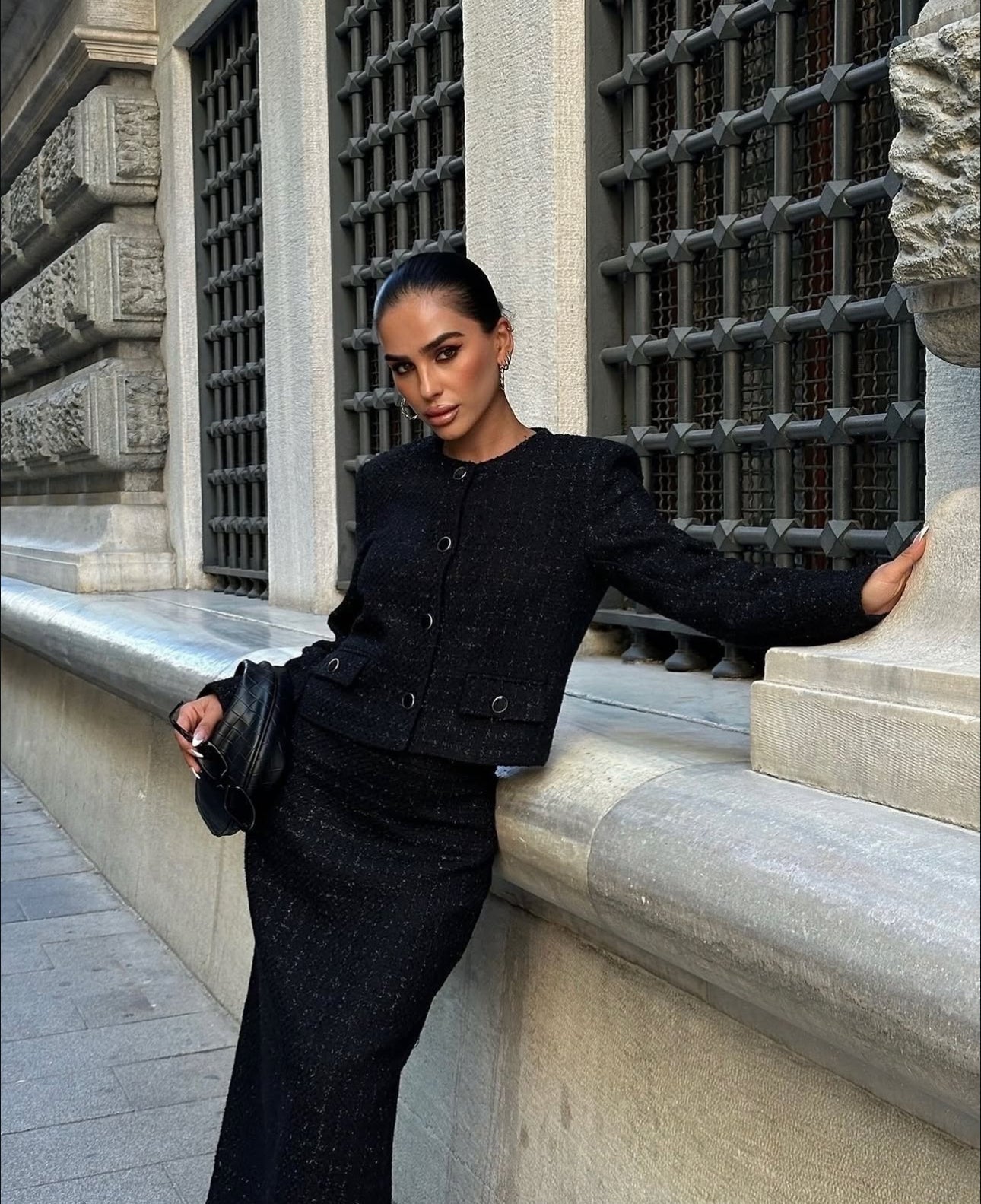 Ensemble tailleur jupe noir – robe élégante | DA DRESSES